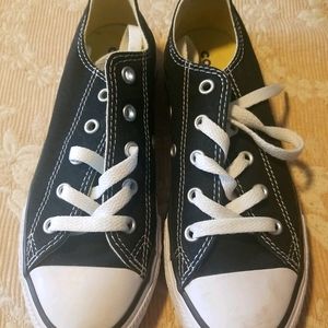 Boys Converse
